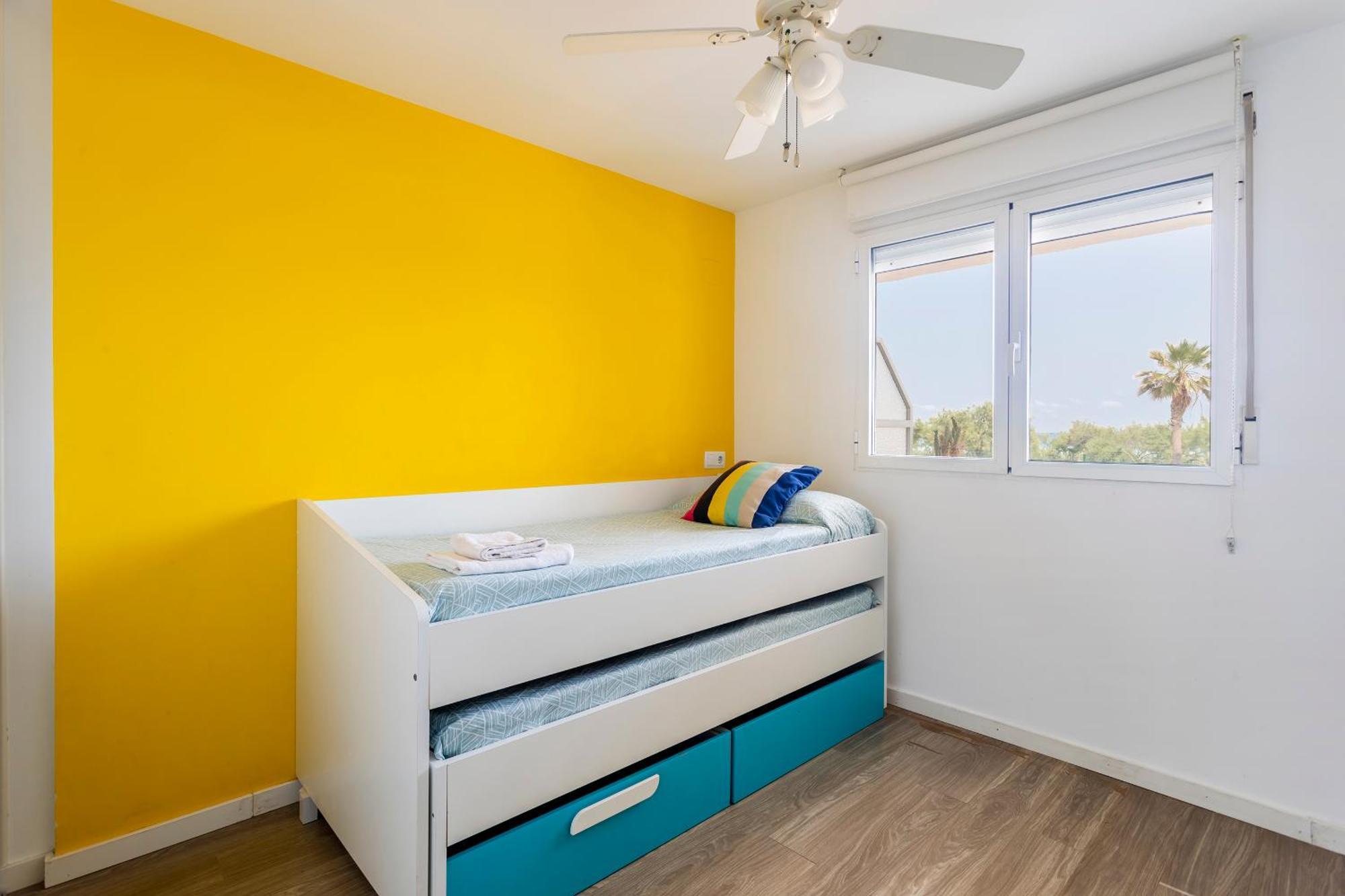 Fantastico Apartamento En Primerisima Linea Playa La Torre  ภายนอก รูปภาพ